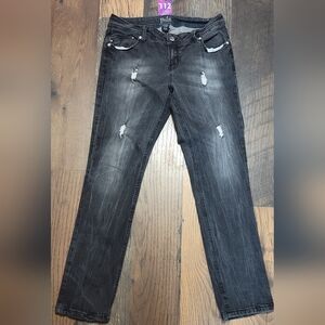 Jade Jeans, Juniors Straight Leg Jeans in Washed Black, Size 13/14